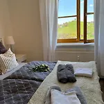 Apartment Glanz Und Gloria: Tranquil Vineyard With Scenic Views Leutschach