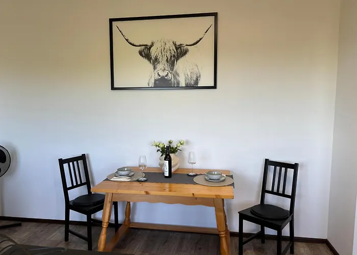 Apartament Glanz Und Gloria Weingartenapartment An Der Kellerstrasse, Viele Buschenschaenke, Sehr Ruhige Lage, Herrliche Aussicht! Leutschach